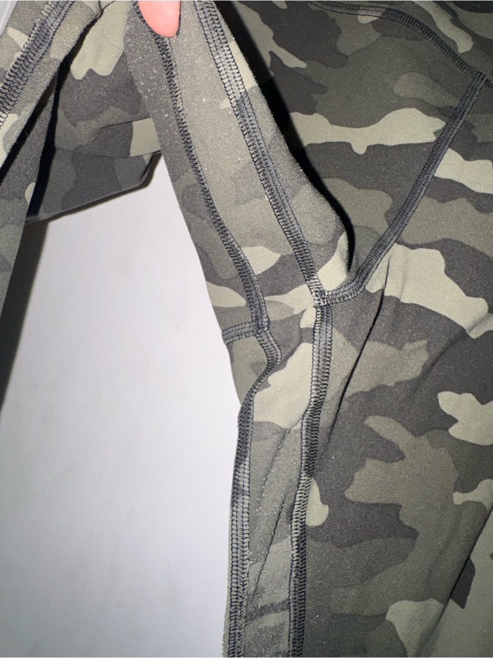 lululemon Align full length camo -14 - Picture 4 of 8